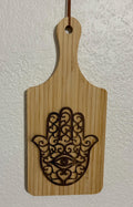 Shabbat shalom cutting board Bamboo wood with engraving of wine bottle glass with Hebrew and English Shabbat shalom or Hamsa cutting board