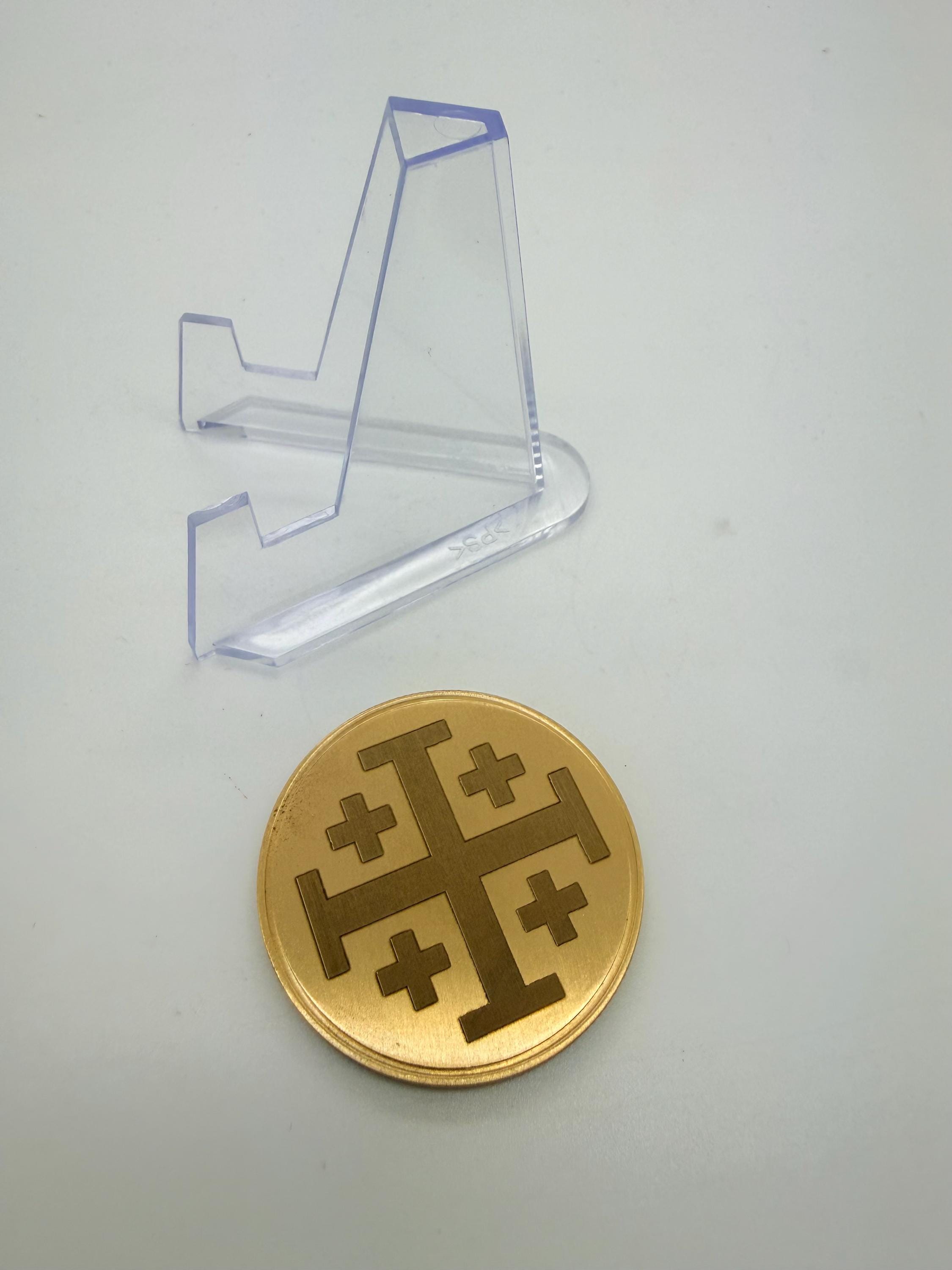 The Jerusalem cross engraved challenge coin made from brass or alloy comes with display stand