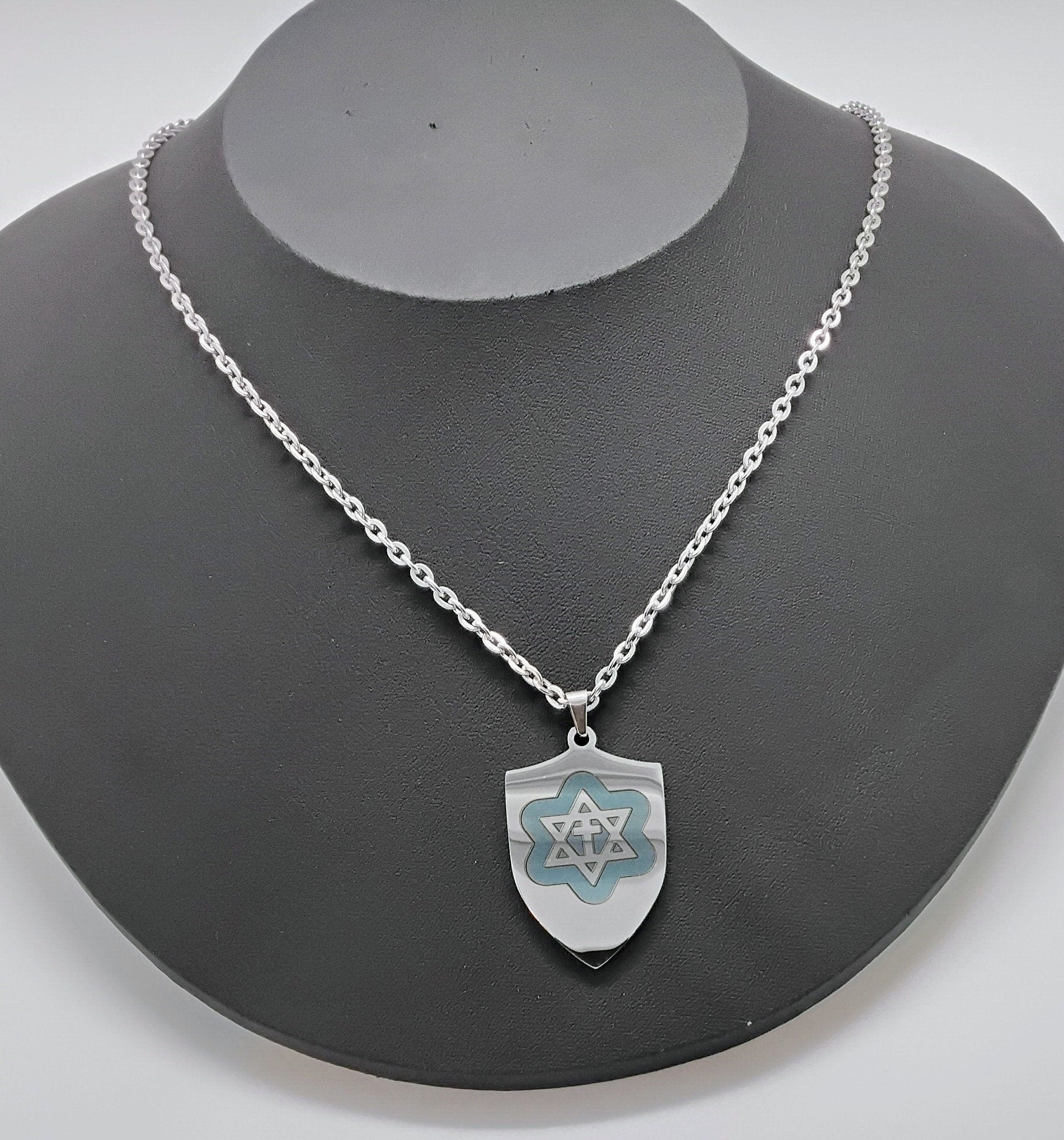 Star of David with the stainless steel Messianic Jewish pendant pendant engraved  20" necklace gift boxed.