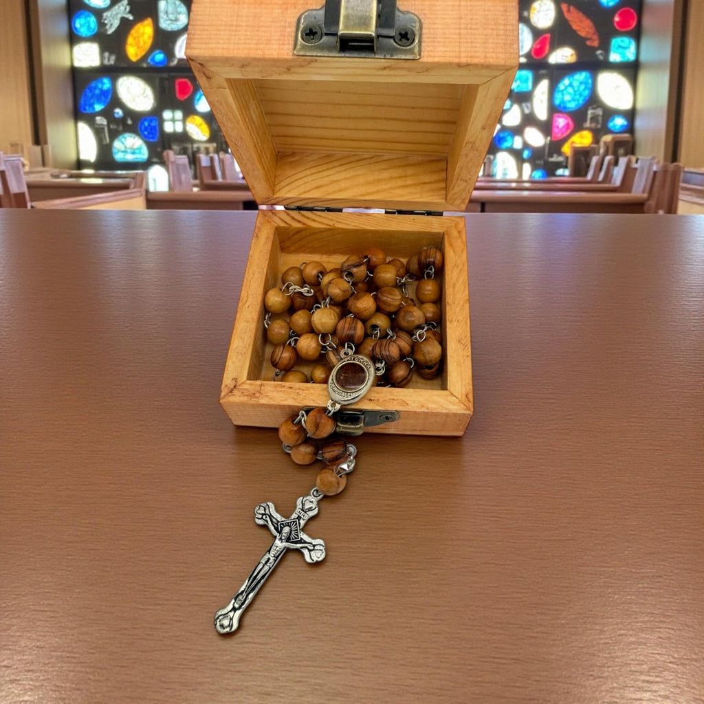 Bethlehem olive wood rosary beads with the Madonna and child holy soil centrepiece and wooden box handmade engraved with Jerusalem cross